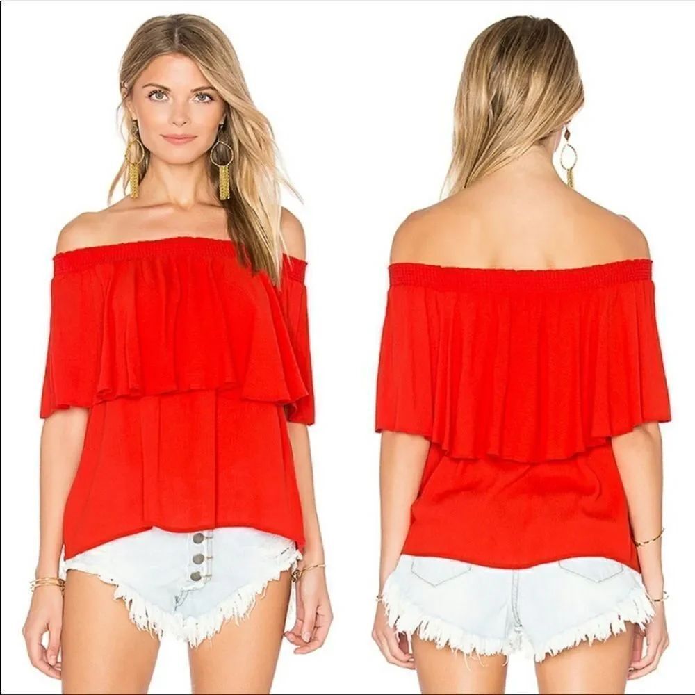 SHOW ME YOUR MUMU | Chiquita Off the Shoulder Top